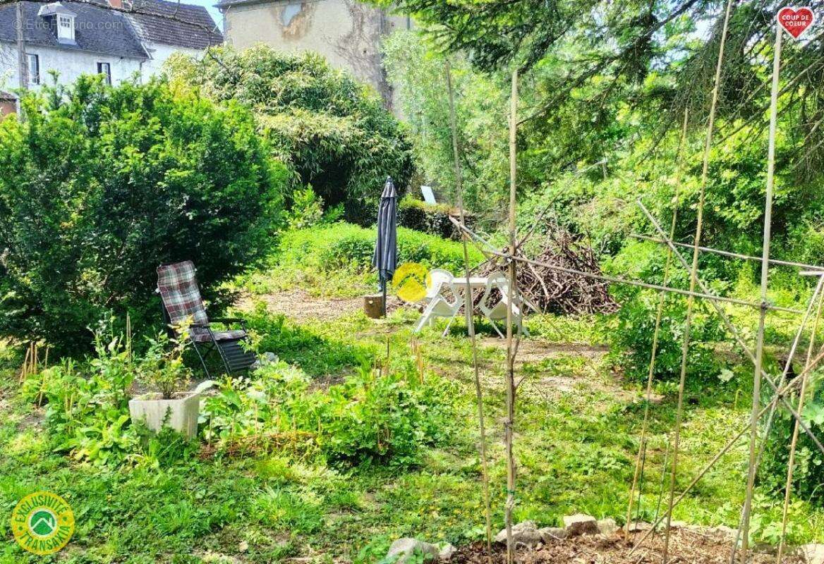 Maison à CHENERAILLES