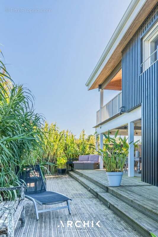 Maison 218 m² à Gujan-Mestras  - photo 12