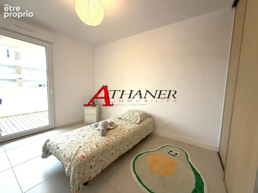 Appartement T3 de 79m2 - Terrasse, Jardin & Garage - Canet Village - photo 8
