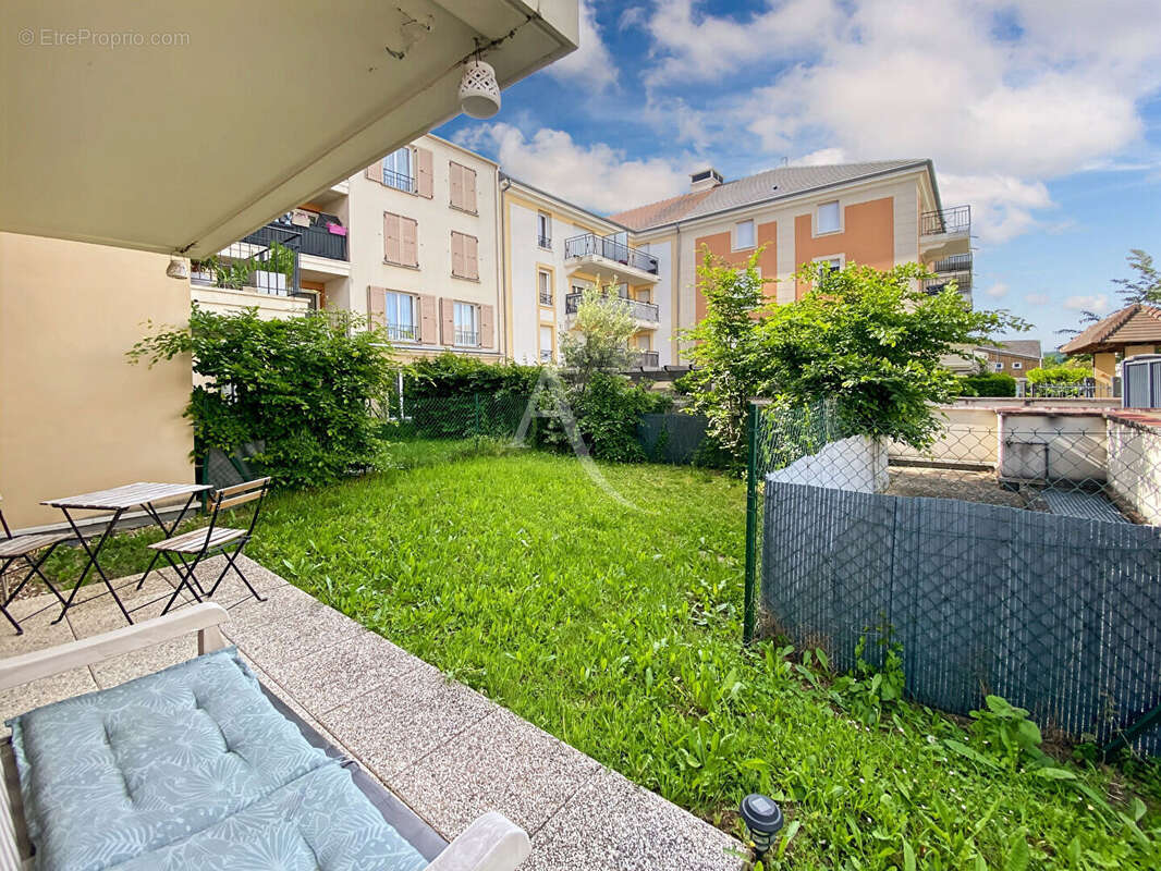 Appartement à VAUREAL