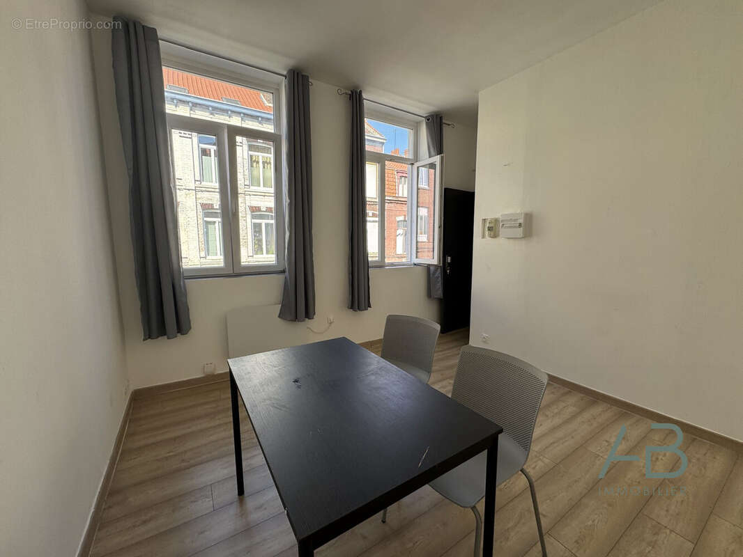 Appartement 75 m² à Lille  - photo 2