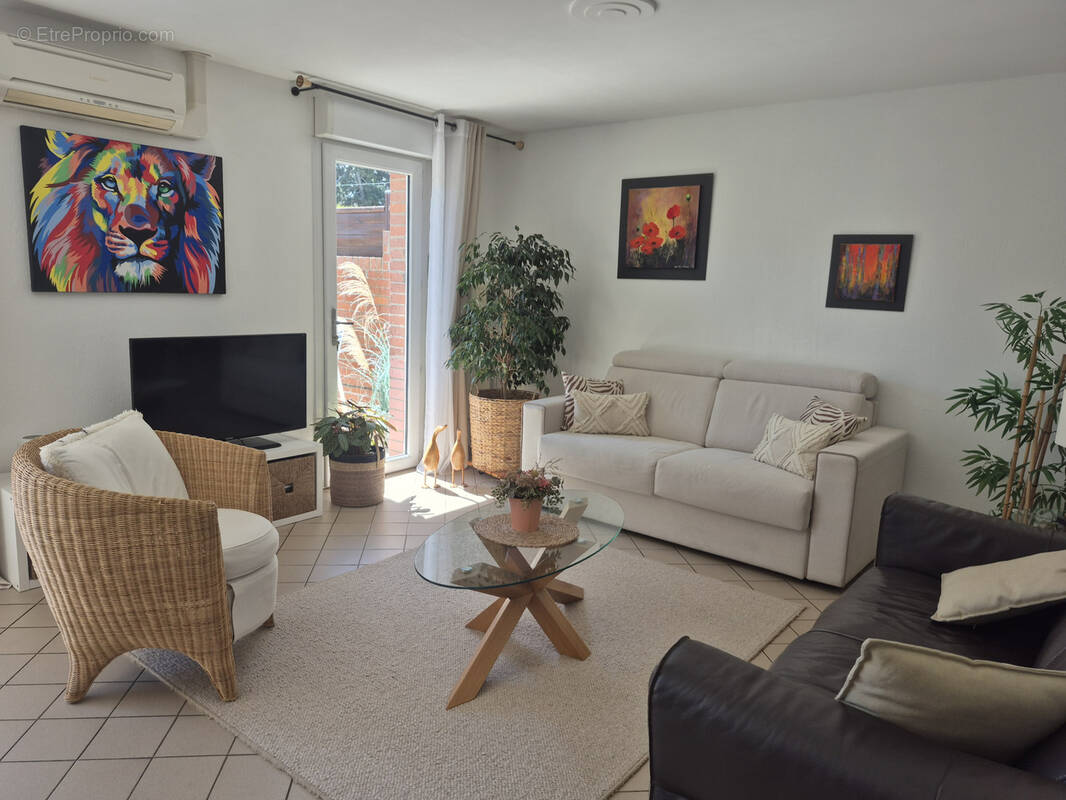 Maison à LA CHAPELLE-D'ARMENTIERES