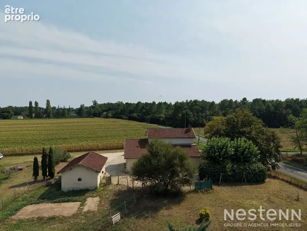 À vendre Maison de 128 m² avec terrain de 1 966m² et garage à Sainte-Maure-de-Peyriac - photo 15