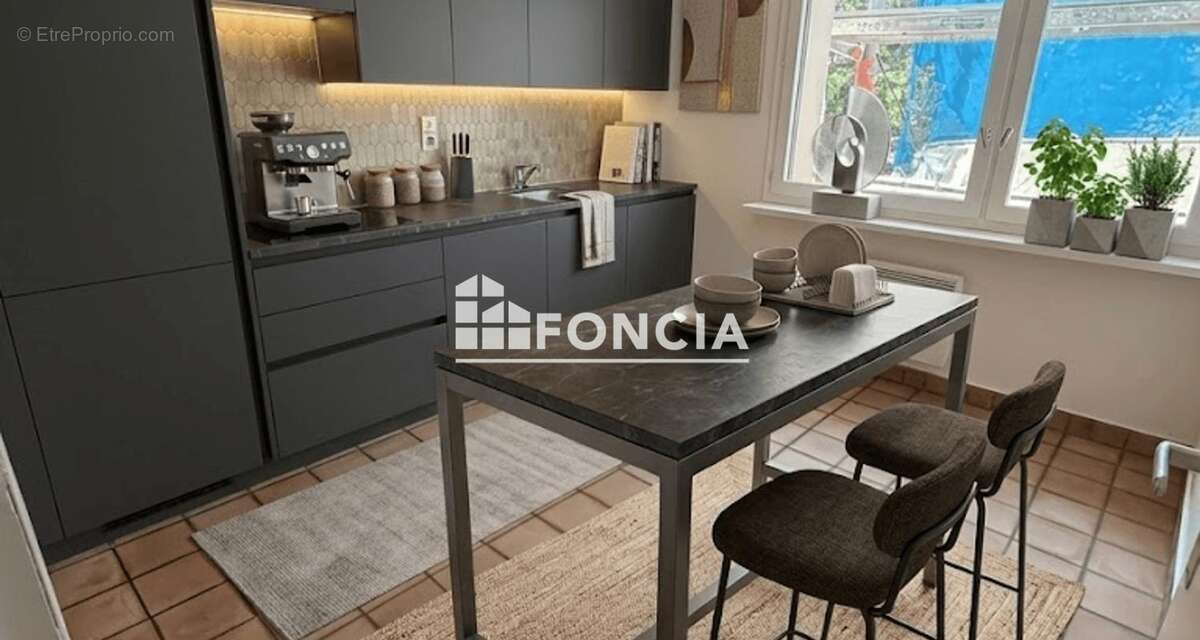 Appartement à SAINT-ISMIER