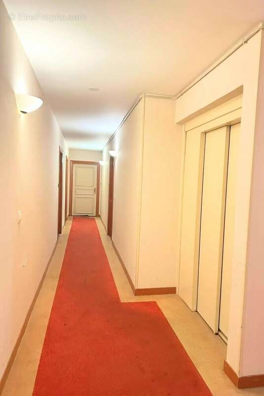 Appartement à IVRY-SUR-SEINE