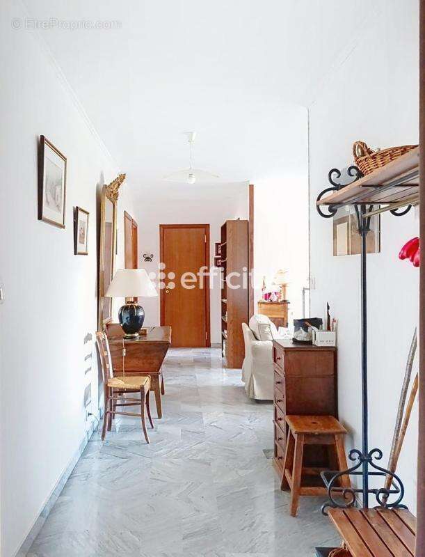 Appartement à ECHIROLLES