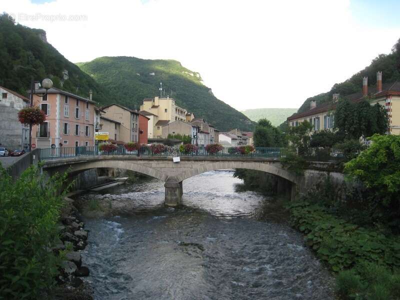 Appartement à SAINT-RAMBERT-EN-BUGEY