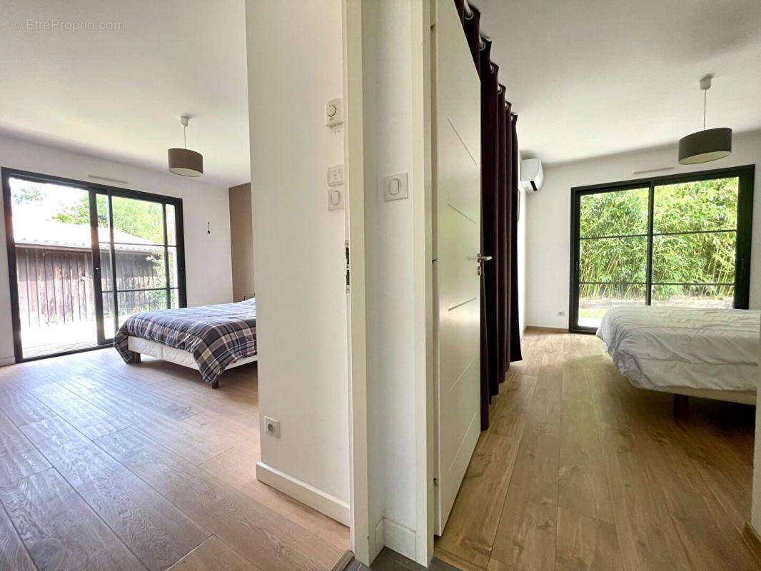 Maison Contemporaine Saint Jean D Illac 4 pièce(s) 119 m2 - photo 12