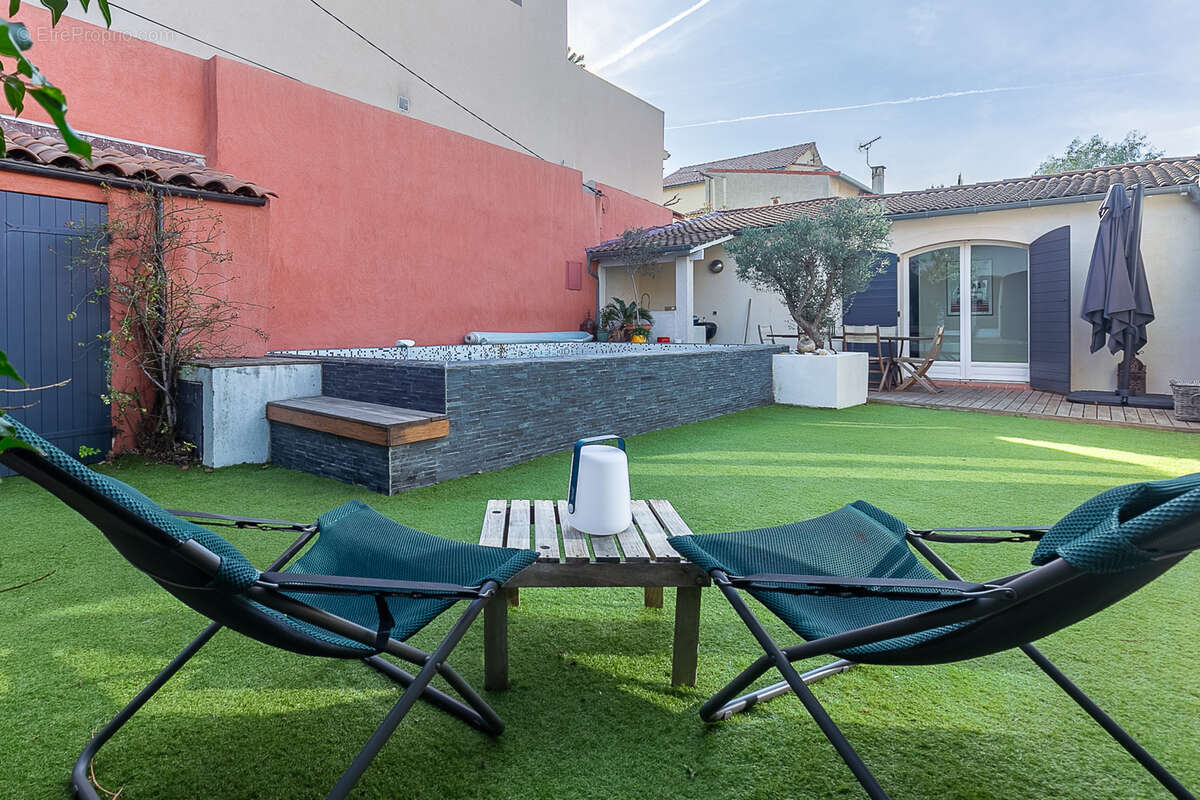 Maison à MARSEILLE-8E