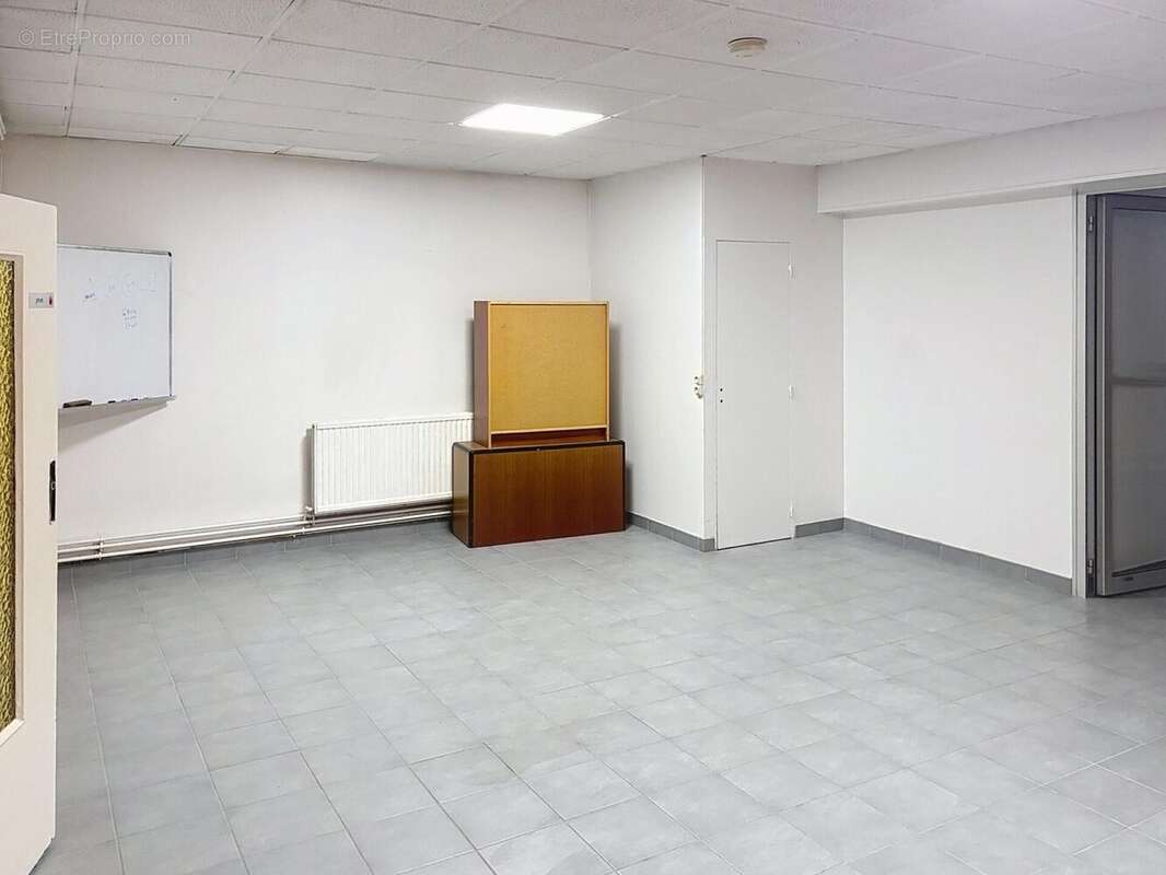 Photo 5 - Commerce à LENS