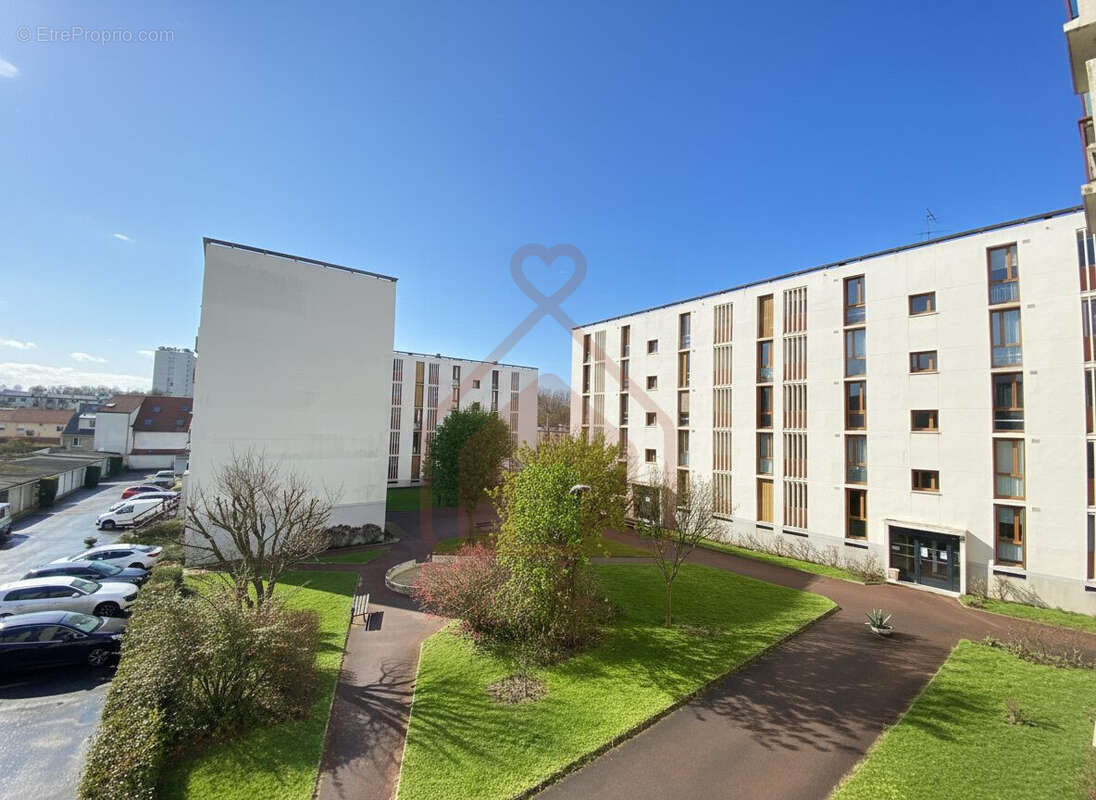 Appartement à VILLEJUIF