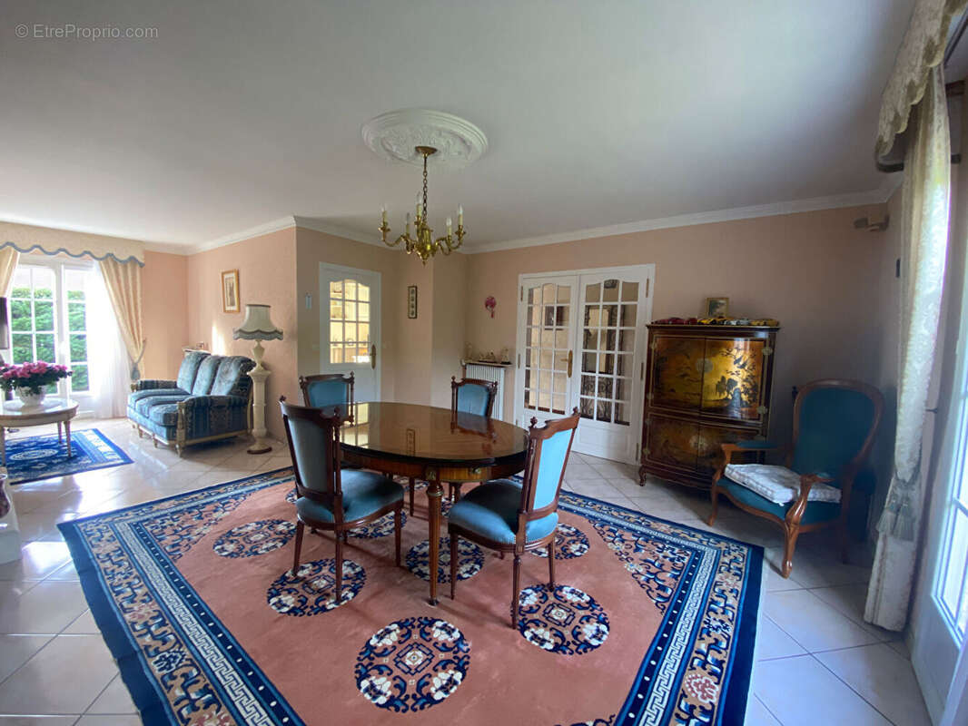Maison à LAMORLAYE