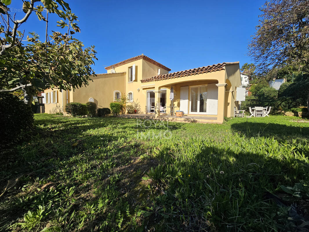 Maison à LA GARDE