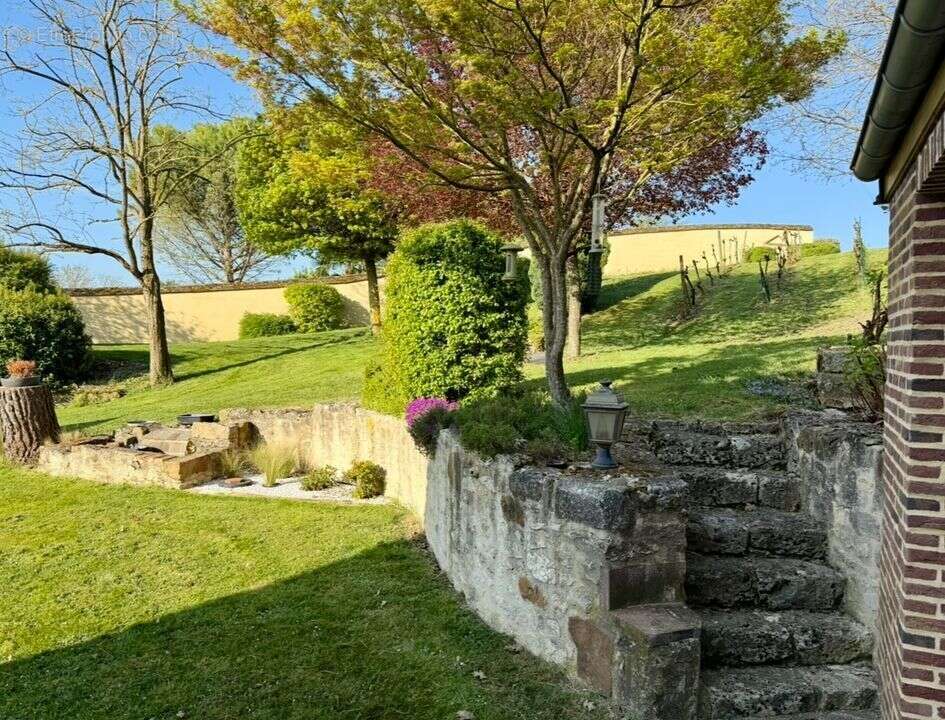 Maison à LONGUEVILLE