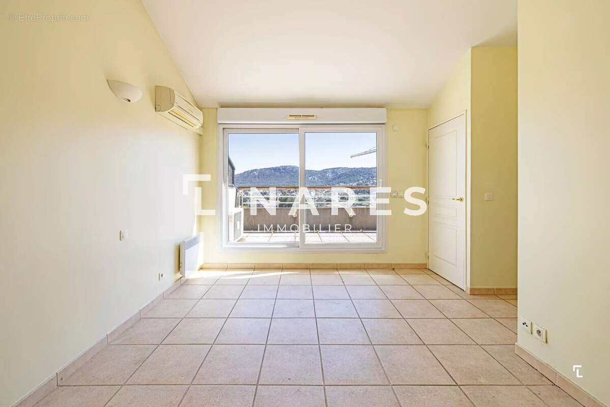 Appartement à MARSEILLE-11E