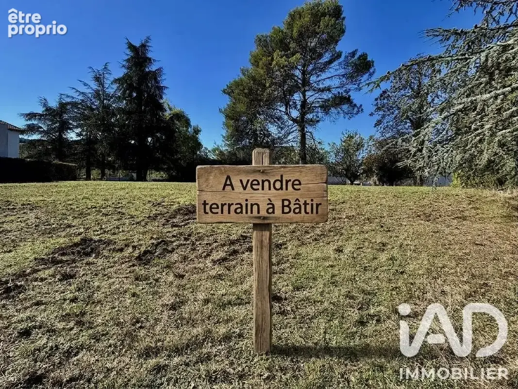 Photo 1 - Terrain à LAVAL-PRADEL