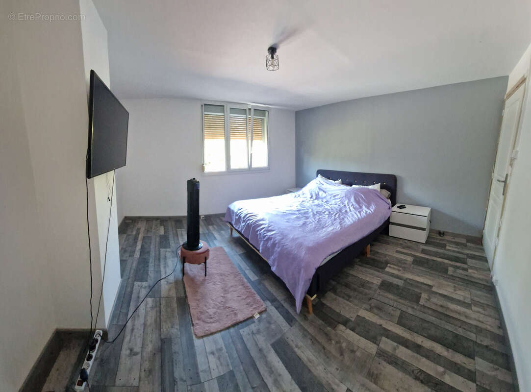 Maison de ville de 106 m2 au calme, 2 chambres, 1 bureau un jardin sur Douai - photo 9