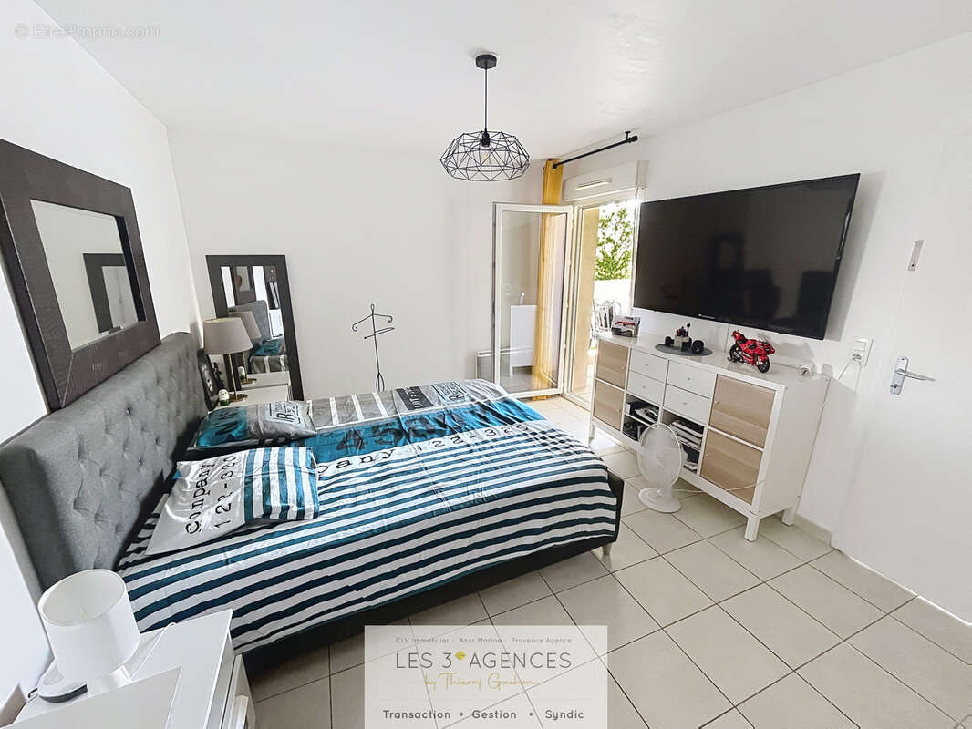 Appartement à COGOLIN
