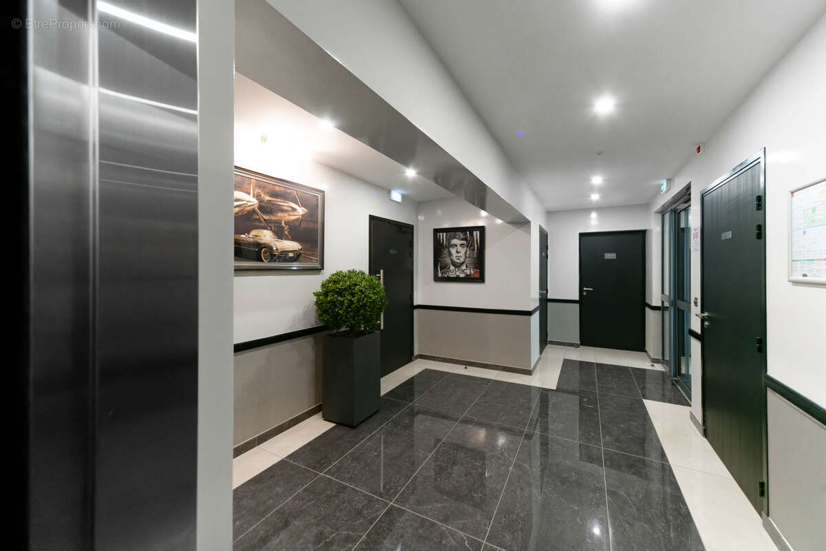 Appartement de prestige - dernier etage- parkings - photo 26