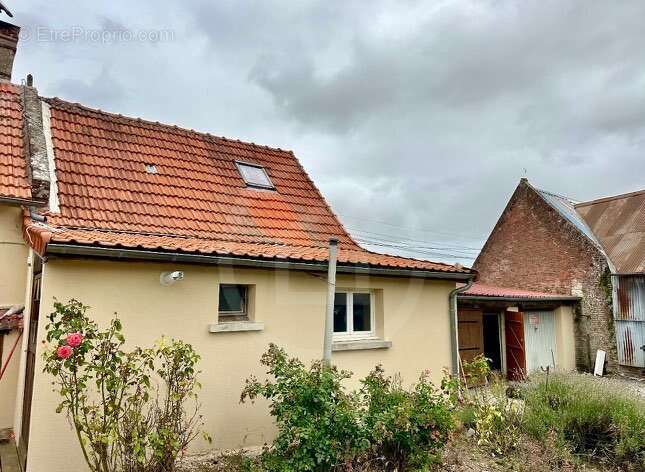 Maison à LIGNIERES