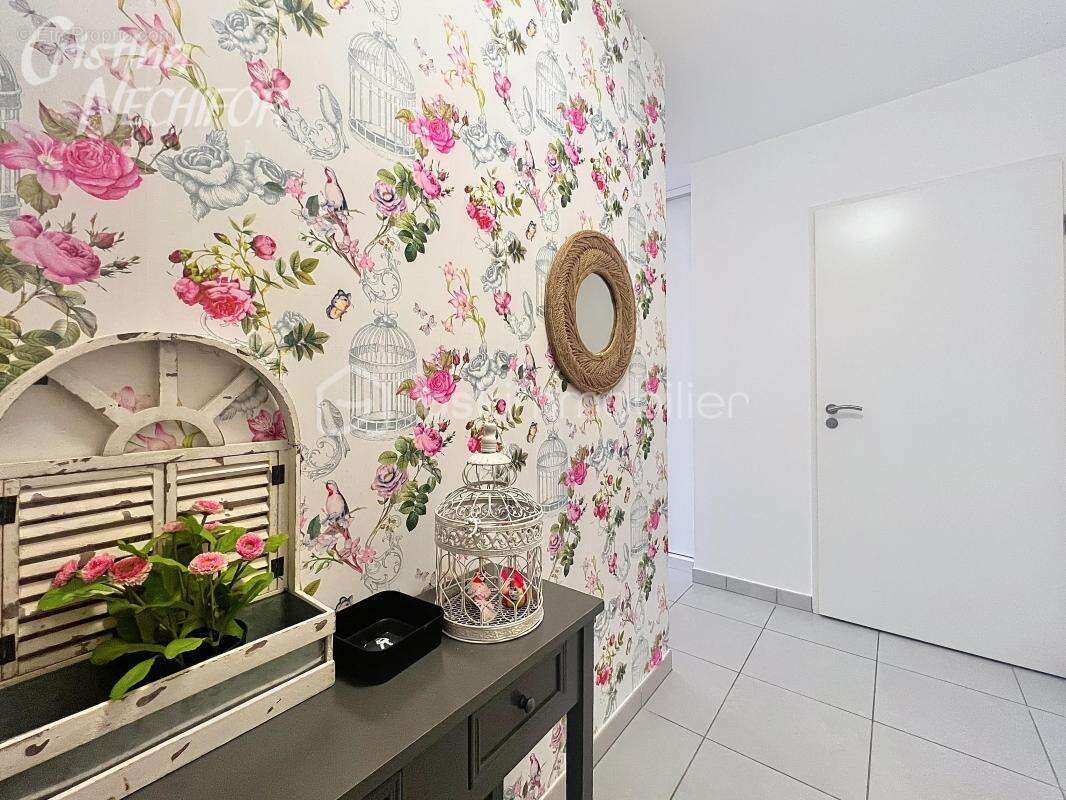 Appartement à MONTEVRAIN