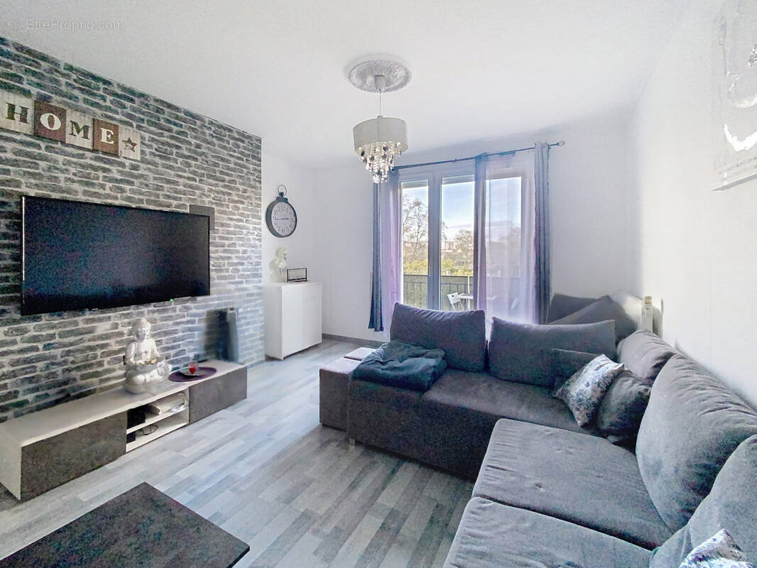 Appartement à RUEIL-MALMAISON