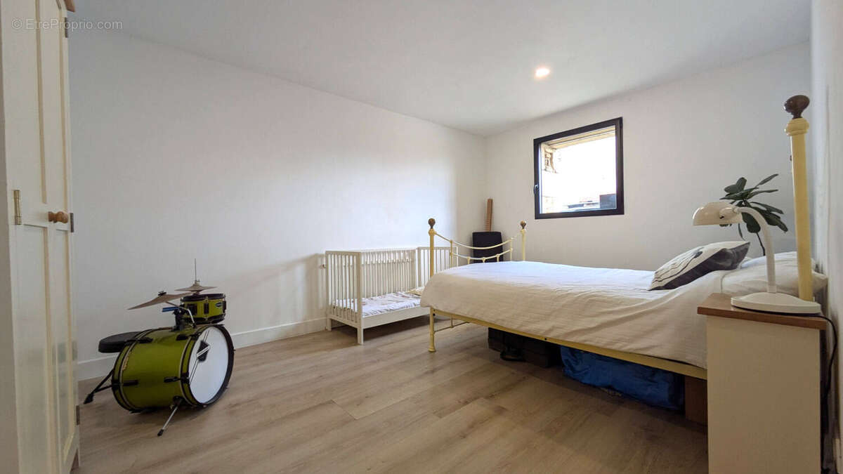 Maison à SAINT-MARTIN-L'ARS