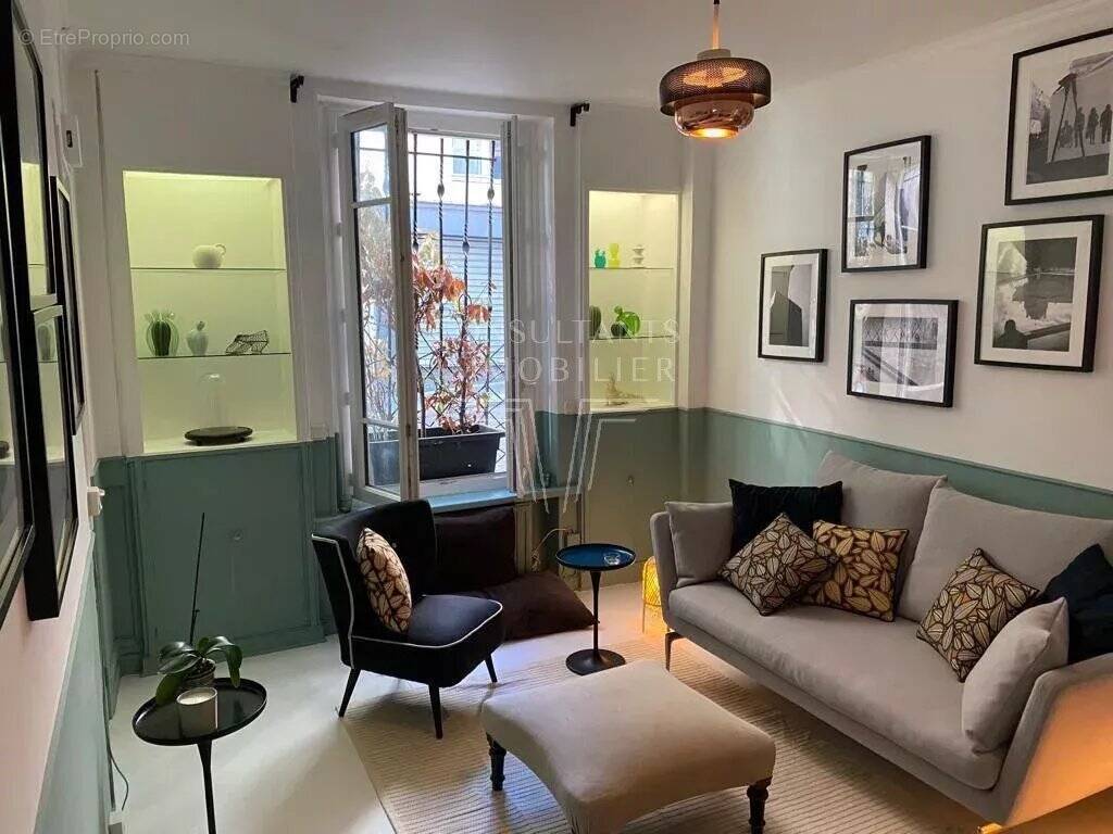 Appartement à PARIS-18E