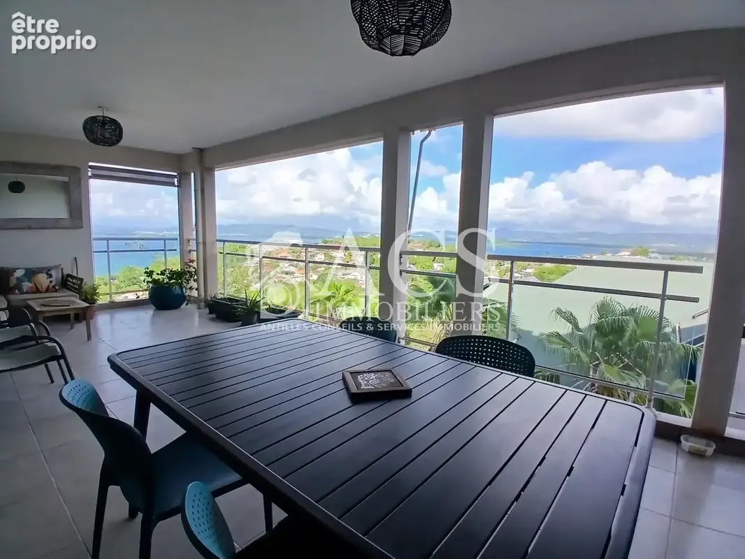 Photo Appartement à Les Trois-Ilets au prix de 410 000€