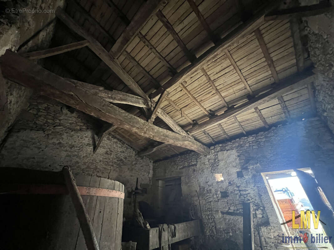 Maison à SAINT-GENES-DE-CASTILLON