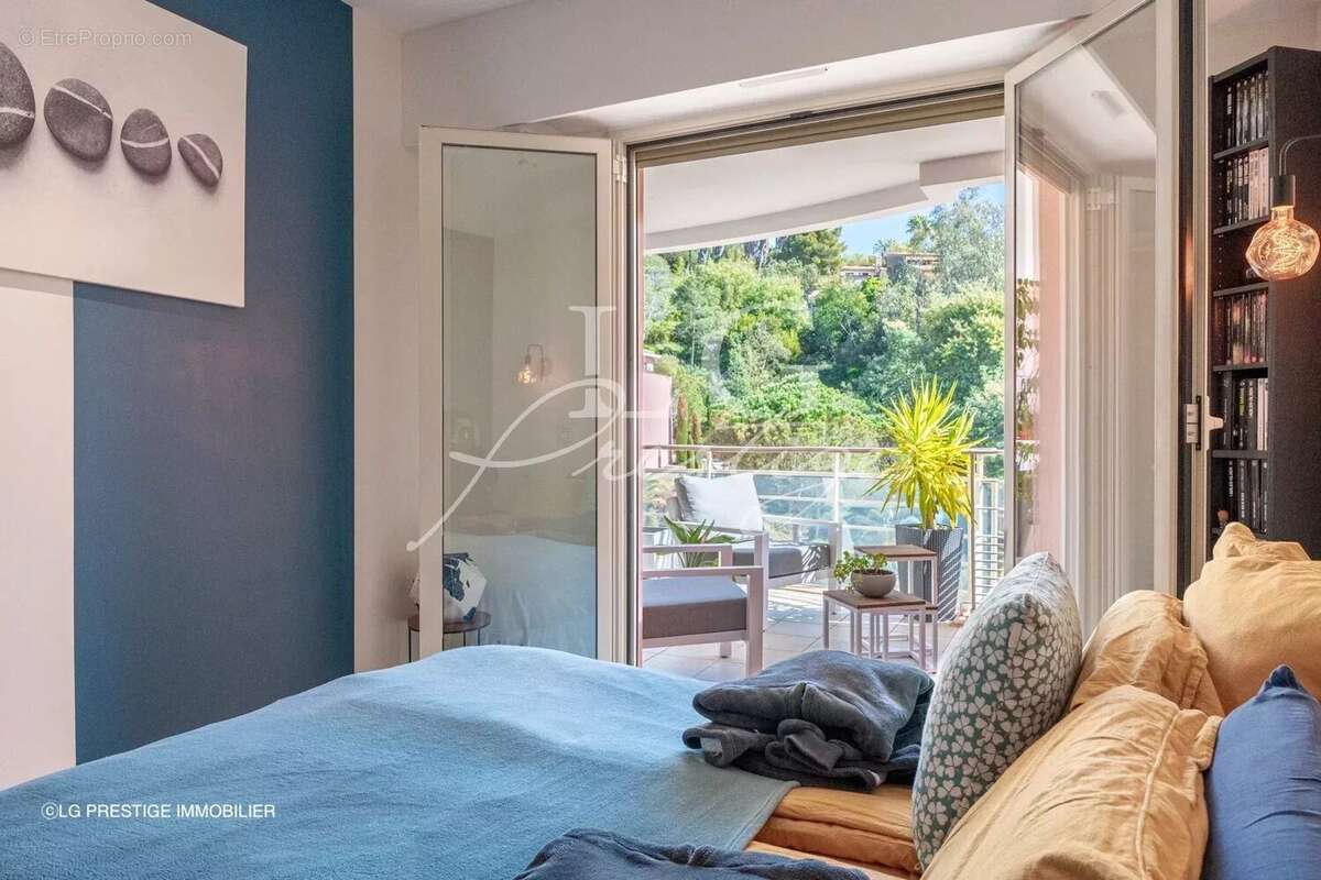 Appartement à THEOULE-SUR-MER