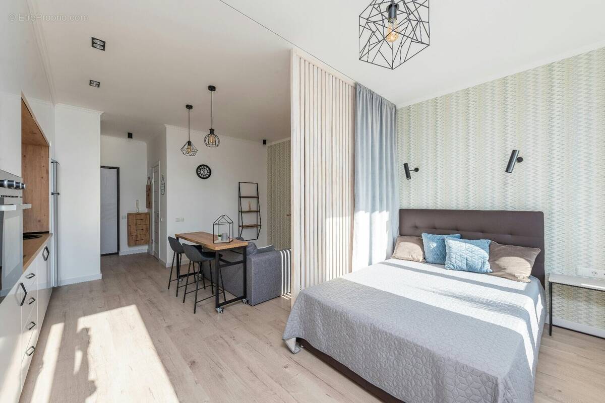 Appartement à LEVALLOIS-PERRET