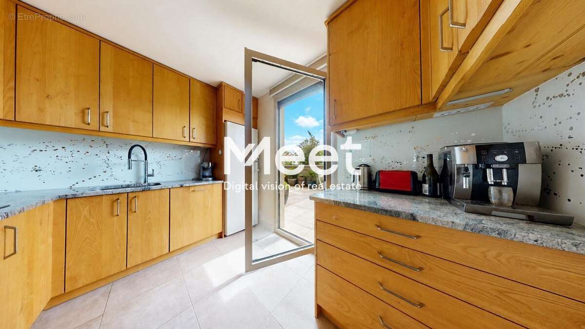 APPARTEMENT 5 PIÈCES (RT 2012) - Terrasse 50 m²  avec vue dégagée - photo 11