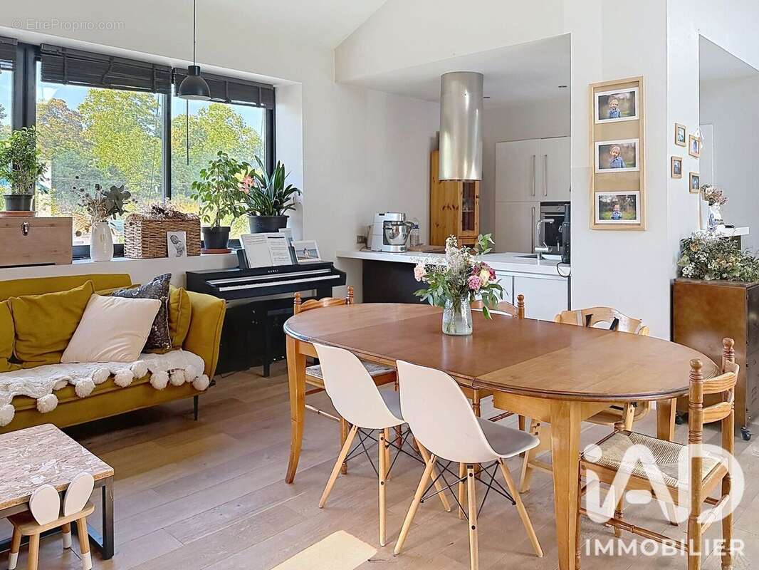 Maison 130 m² à Sciecq  - photo 3