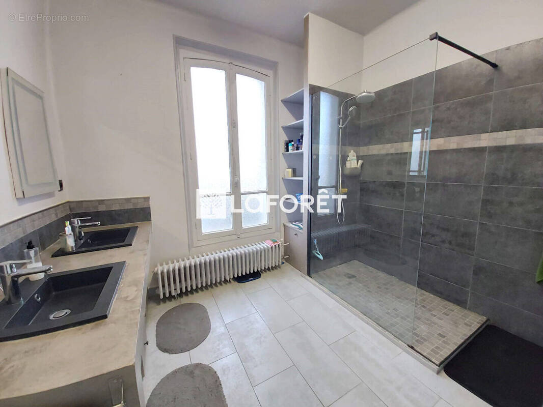 Maison à VILLEMOMBLE