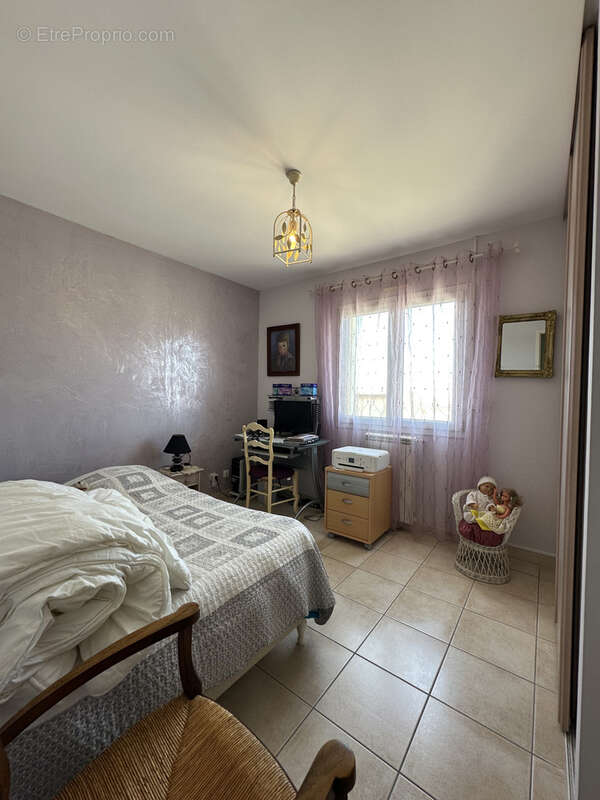 Belle villa 4 faces à vendre à SAINT CYPRIEN (66750), 3 chambres, garage, terrasse, grand terrain - photo 15