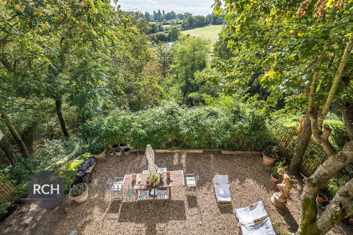 Maison à MONTFORT-L'AMAURY