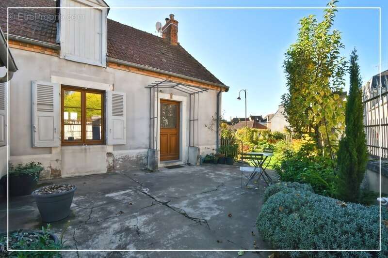 Maison à CULAN