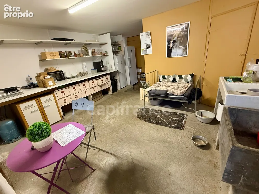  CHAMPDENIERS – Maison de caractère rénovée de 175 m² avec 135 m² de dépendances et fort potentiel - photo 26