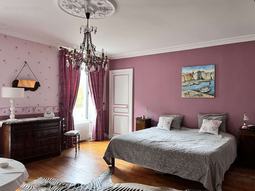 Maison à MORTAGNE-AU-PERCHE