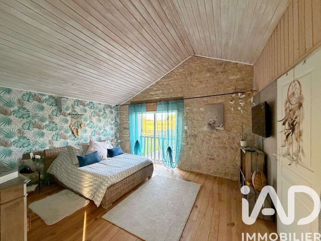 Photo 4 - Maison à NEUVILLE-DE-POITOU