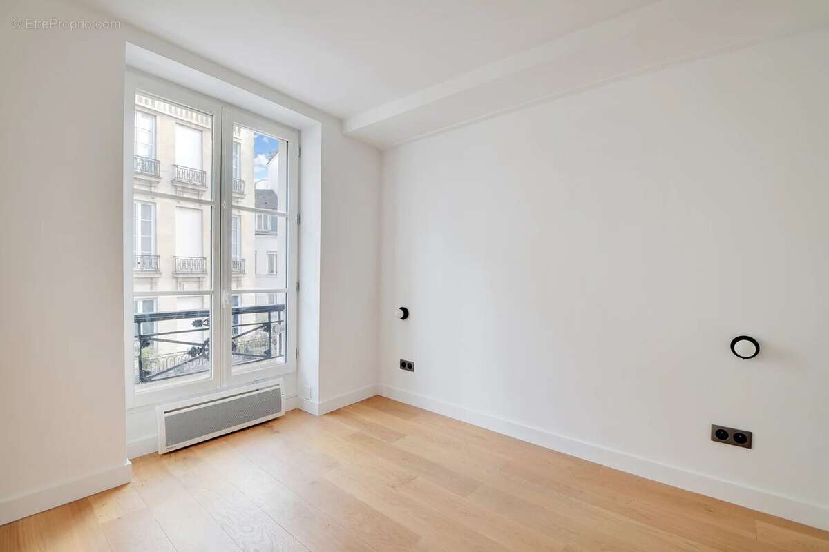 Appartement à PARIS-6E
