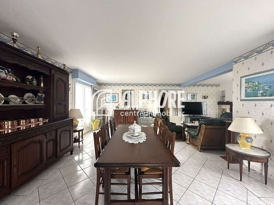 Maison à vendre à Mesquer - 200 m² - 5 chambres - photo 3