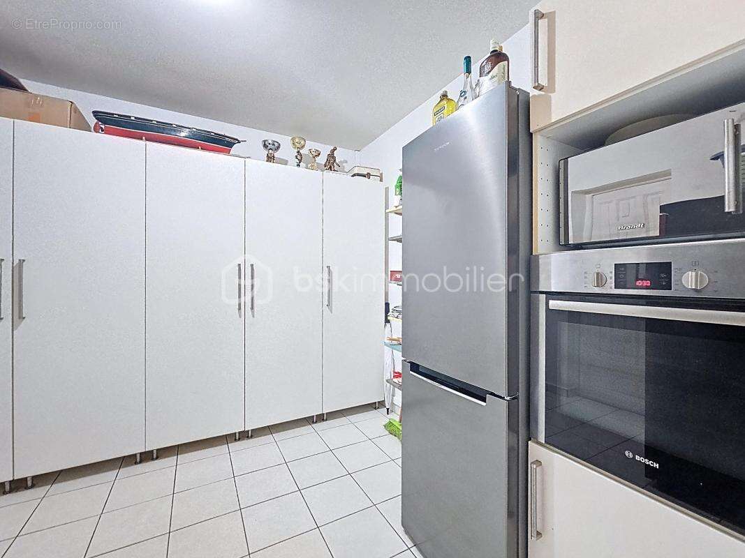Villa T5 avec piscine et garage  lotissement prisé - photo 8