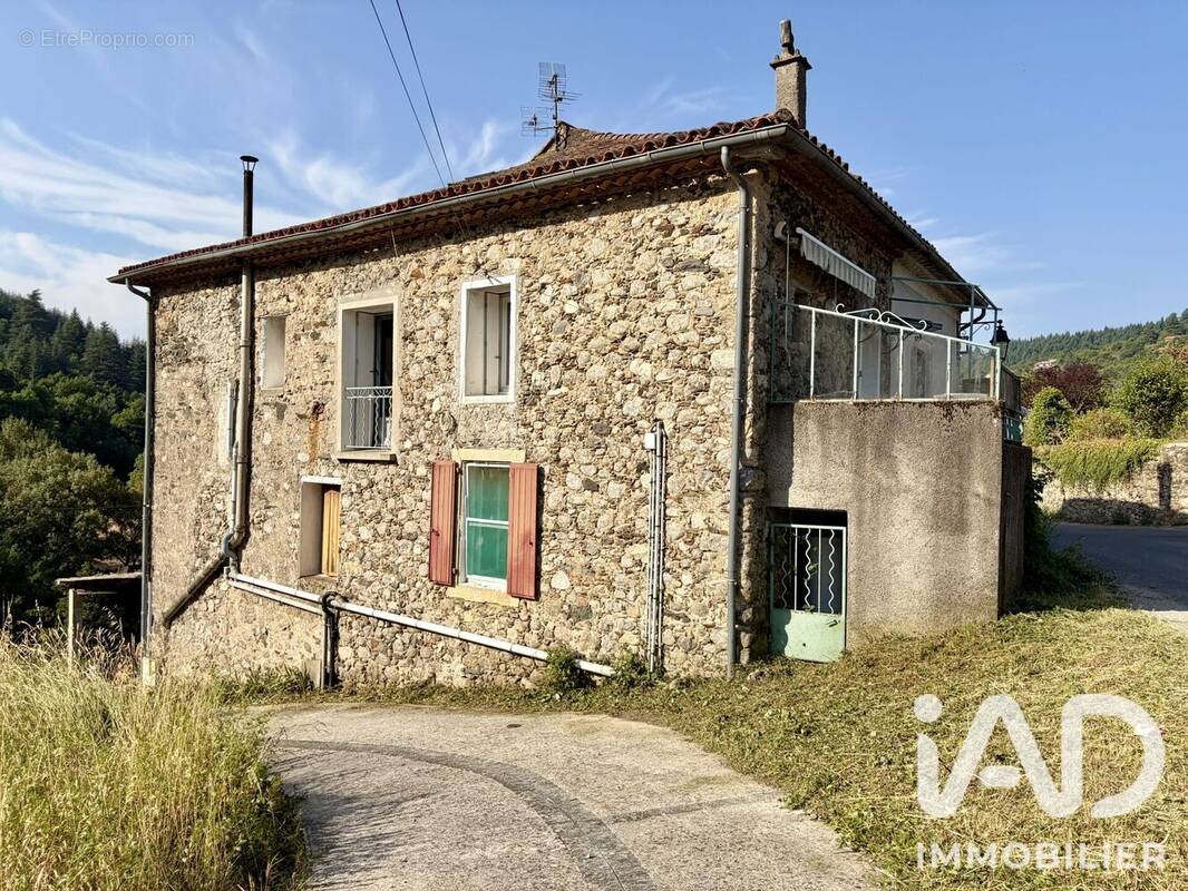 Photo 1 - Appartement à AULAS