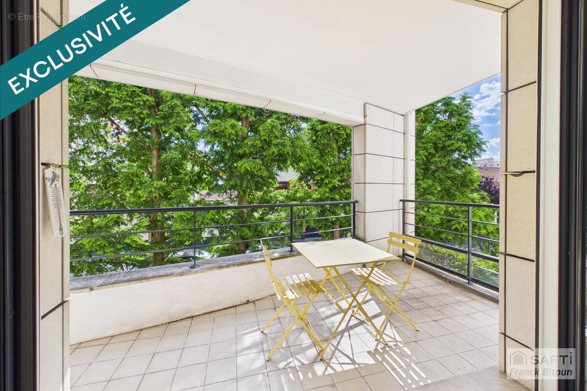 Photo 3 - Appartement à COURBEVOIE