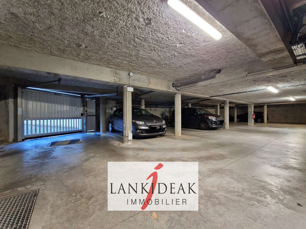 Appartement à USTARITZ