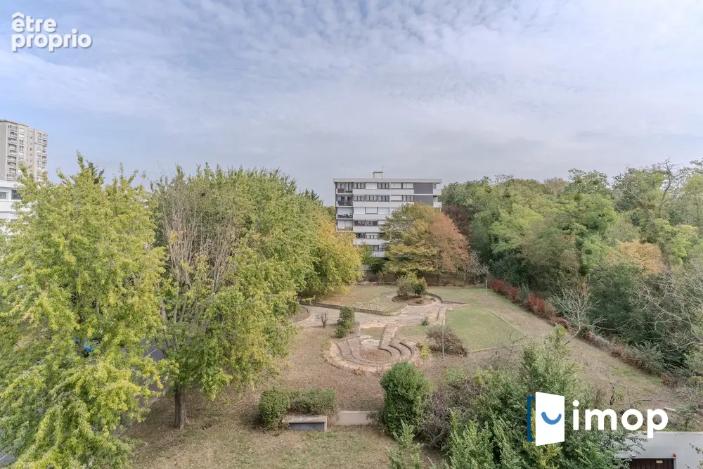 3 pièces 65 m² – balcon, parking & cave - photo 4