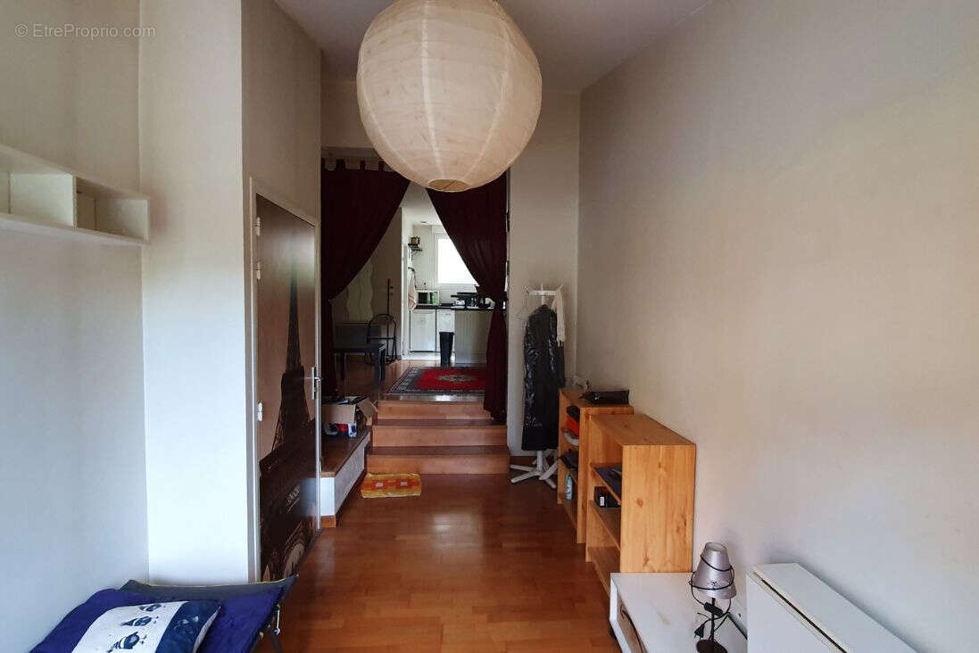 Studio de 34 m² Le Plessis Robinson - photo 3