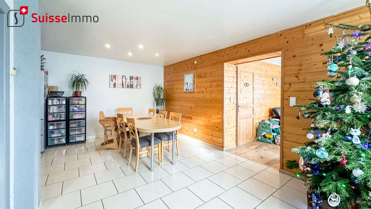 Maison à SEMONDANS